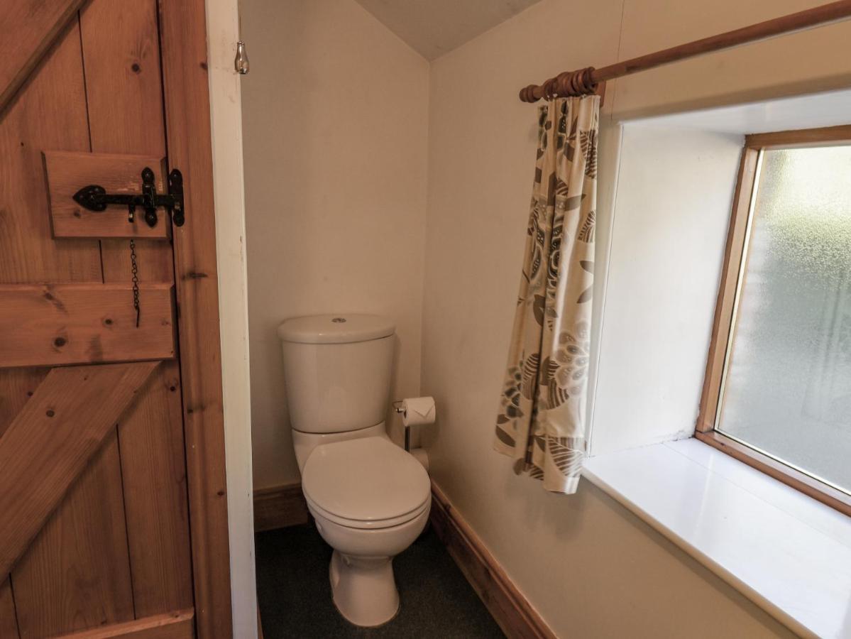 Hayloft Cottage Staintondale Exterior photo